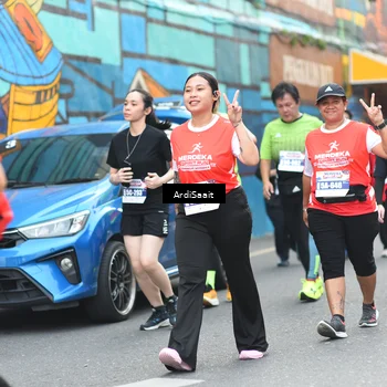 Runner Photo 8104460