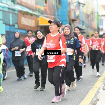 Runner Photo 8104465