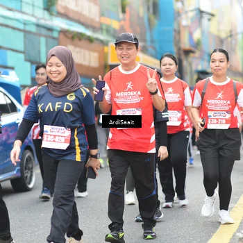 Runner Photo 8104469