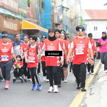 Runner Photo 8104476