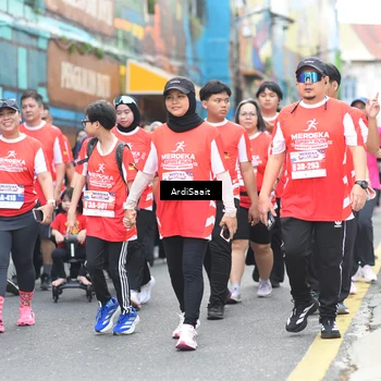 Runner Photo 8104482