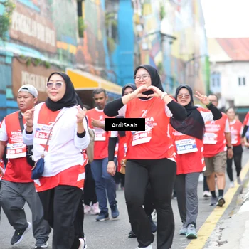 Runner Photo 8104526