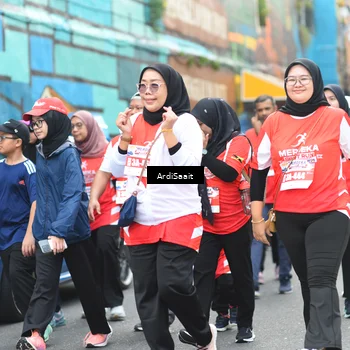 Runner Photo 8104530