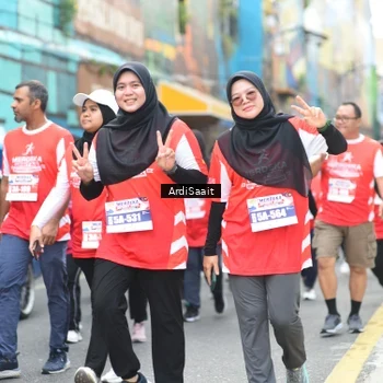 Runner Photo 8104536