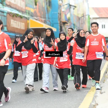 Runner Photo 8104579