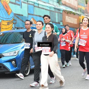 Runner Photo 8104600