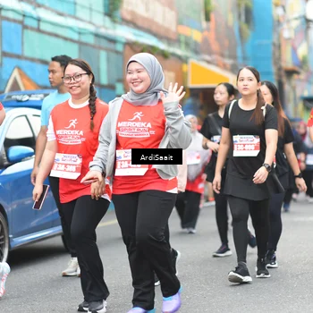Runner Photo 8104612