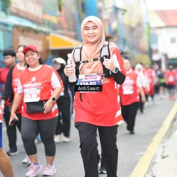 Runner Photo 8104645