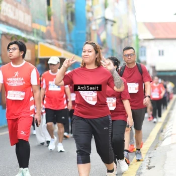 Runner Photo 8104662
