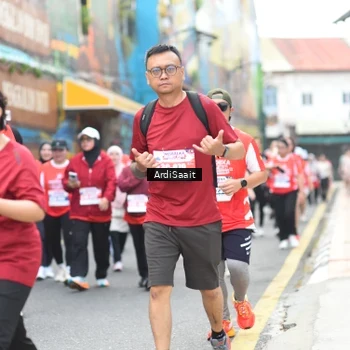 Runner Photo 8104669