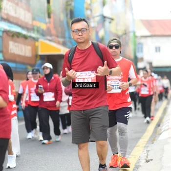 Runner Photo 8104671