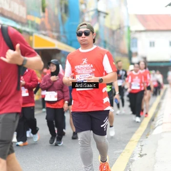 Runner Photo 8104674