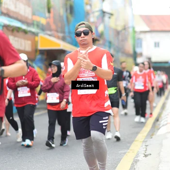 Runner Photo 8104677