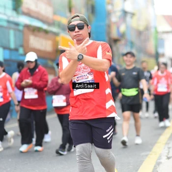 Runner Photo 8104678