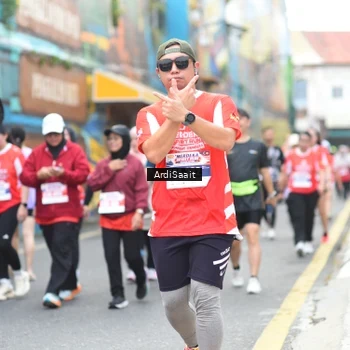 Runner Photo 8104679