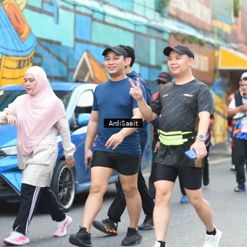 Runner Photo 8104683