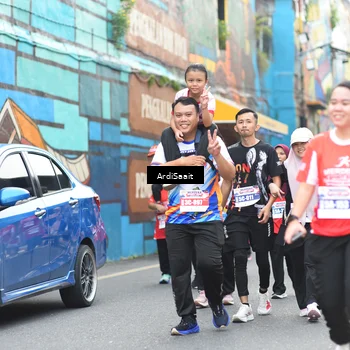 Runner Photo 8104692
