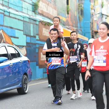 Runner Photo 8104693