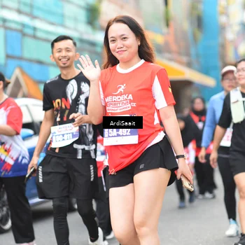 Runner Photo 8104702