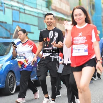 Runner Photo 8104718