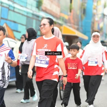 Runner Photo 8104725