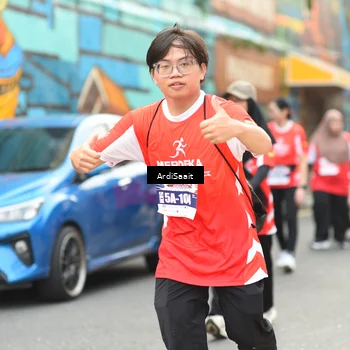 Runner Photo 8104739