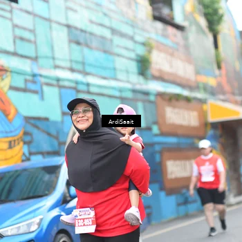Runner Photo 8104765