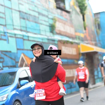 Runner Photo 8104767