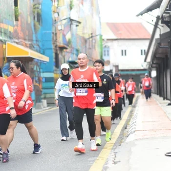 Runner Photo 8104770