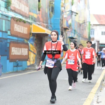 Runner Photo 8104782