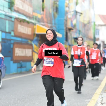 Runner Photo 8104793