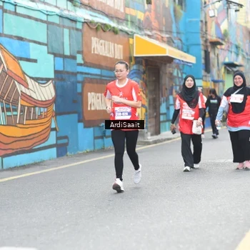 Runner Photo 8104818