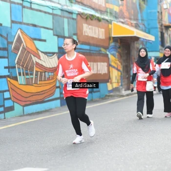 Runner Photo 8104822
