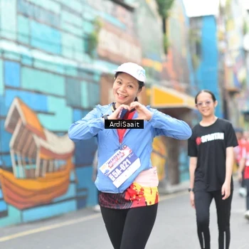 Runner Photo 8104842