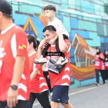 Runner Photo 8104847