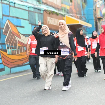 Runner Photo 8104863