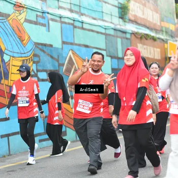 Runner Photo 8104869