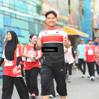 Runner Photo 8104875