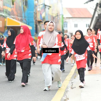 Runner Photo 8104879