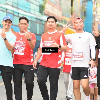 Runner Photo 8104891