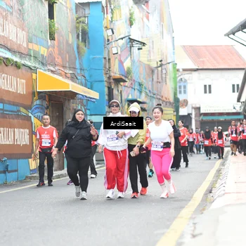 Runner Photo 8104904