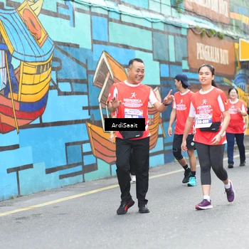 Runner Photo 8104920