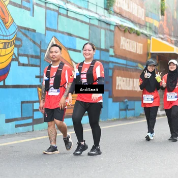 Runner Photo 8104937