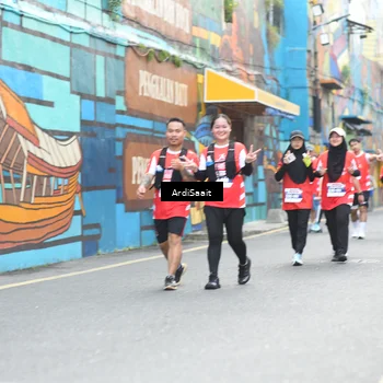 Runner Photo 8104947