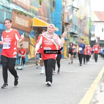 Runner Photo 8104959