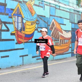 Runner Photo 8104971