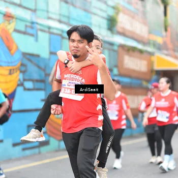 Runner Photo 8104976