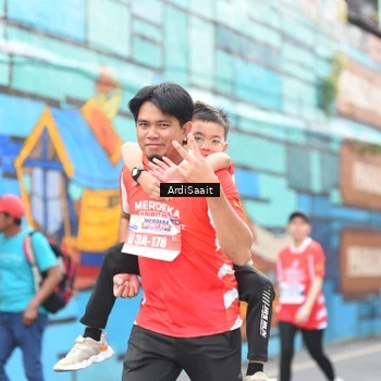 Runner Photo 8104978
