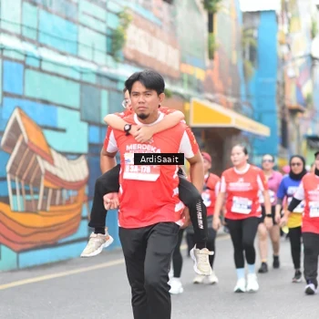 Runner Photo 8104988