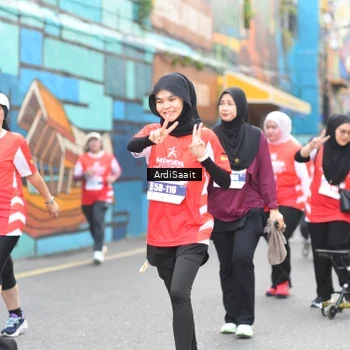Runner Photo 8105007